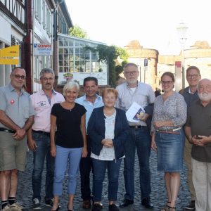 Gregor Hübner, Dr. Udo Stern, Bettina Müller, Corrado di Benedetto, Ulrike Alex, Gerhard Merz, Lisa Gnadl, Manfred Scheid-Varisco und Dieter Egner.
