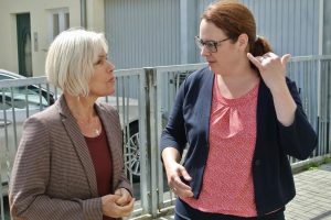 Bettina Müller und Lisa Gnadl im Gespräch